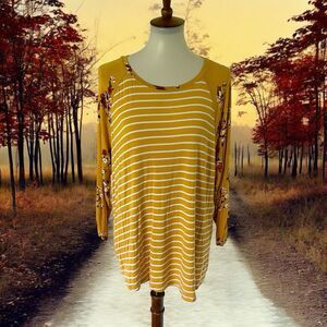 Cato Yellow Gold Striped Floral Rayon Blouse Top Tee Shirt Stretch Soft XL